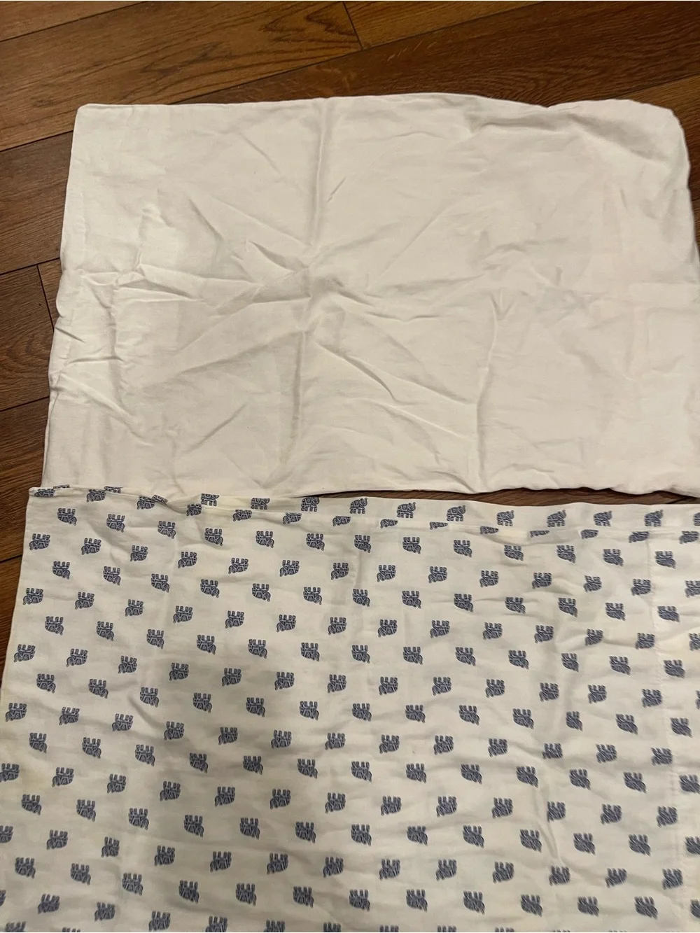 2 queen pillowcases 100% cotton elephant print on one